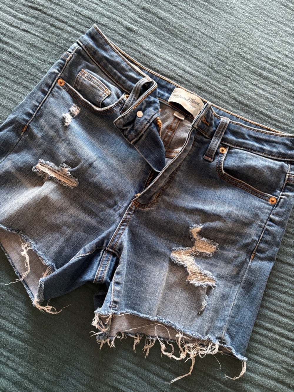 Universal Thread Distressed High-Waist Denim Cutoff Shorts - Blue